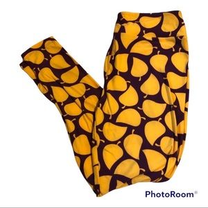 LuLaRoe Tall & Curvy leggings purple with yellow leaf print polyester/spandex